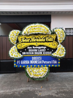 Papan Bunga Duka di Kristen